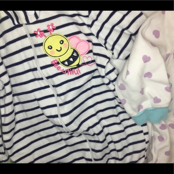 3 onesie sleepers - Picture 4 of 8